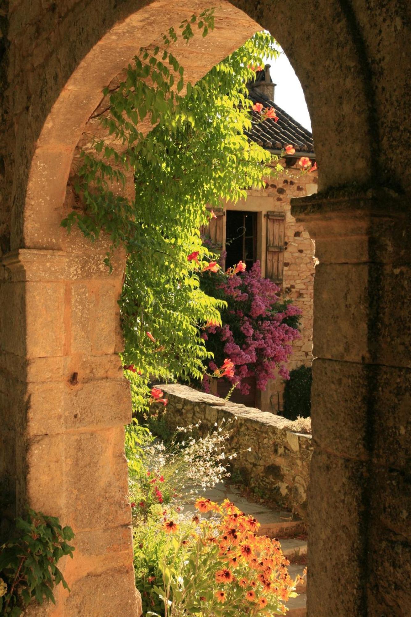 Domaine De Cournet Haut, A 17Th Century Property Set On A Calm, Idyllic Domain With Pool, Tennis, Bikes And More Les Vauries Εξωτερικό φωτογραφία