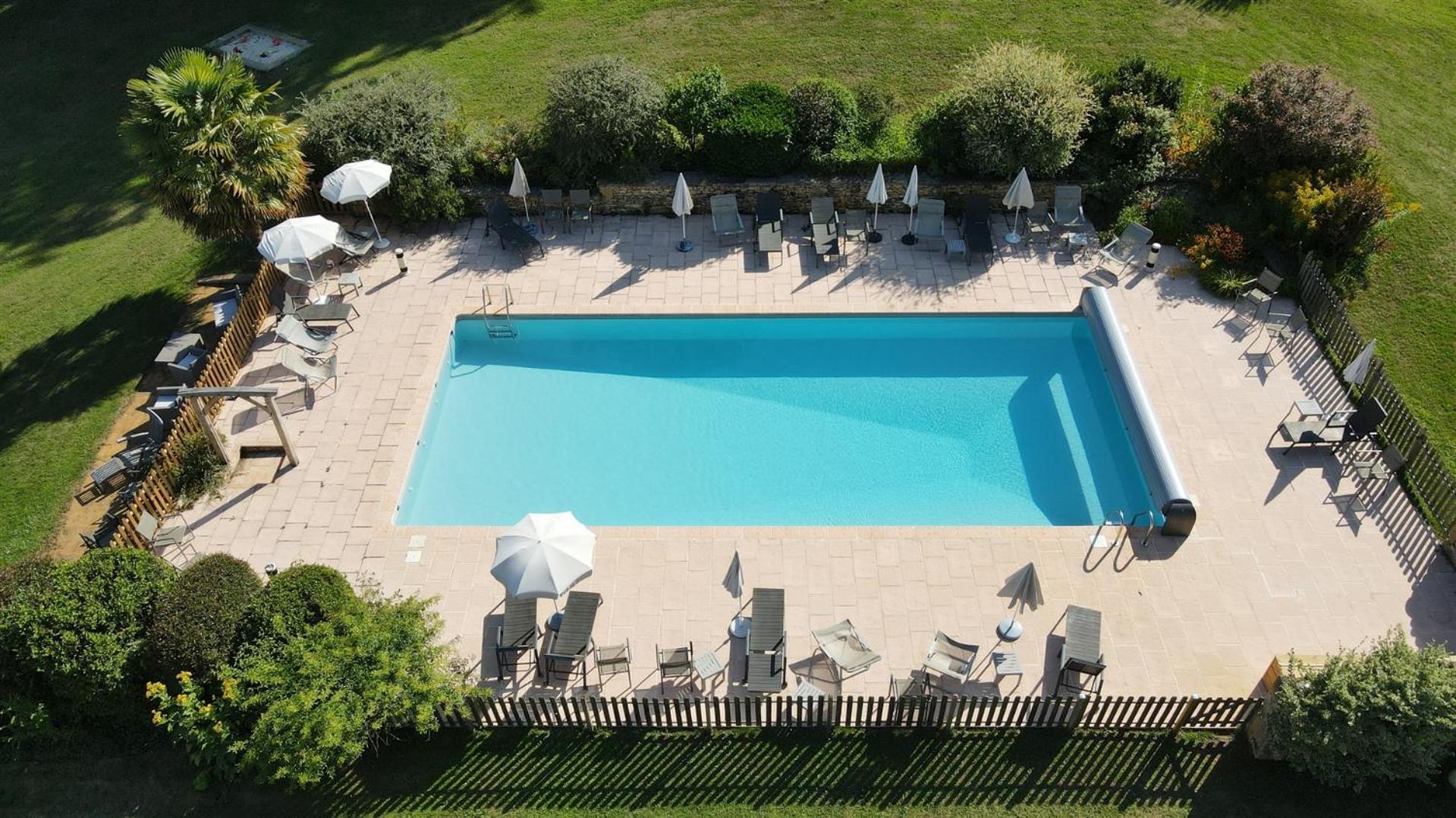 Domaine De Cournet Haut, A 17Th Century Property Set On A Calm, Idyllic Domain With Pool, Tennis, Bikes And More Les Vauries Εξωτερικό φωτογραφία