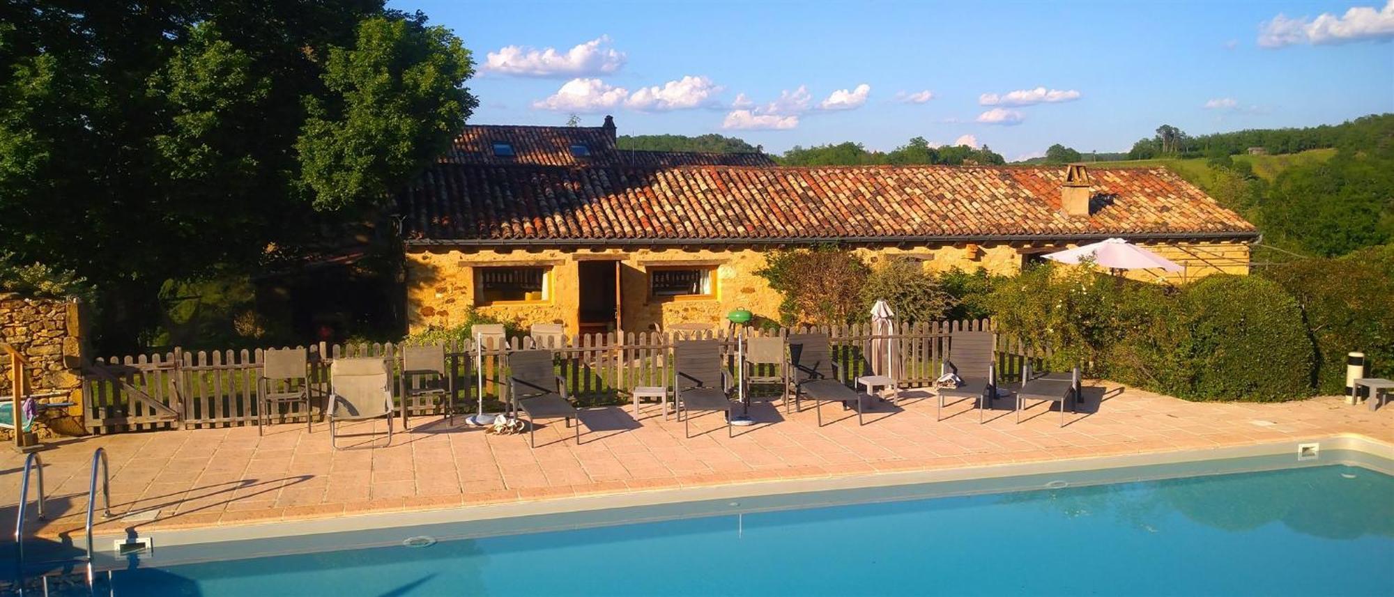 Domaine De Cournet Haut, A 17Th Century Property Set On A Calm, Idyllic Domain With Pool, Tennis, Bikes And More Les Vauries Εξωτερικό φωτογραφία
